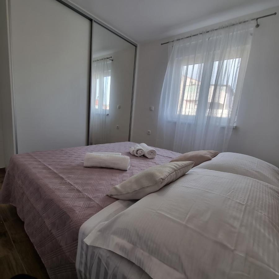 Apartments Happiness Trogir Exterior foto